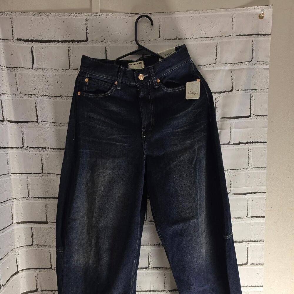 We-the-free Women's Navy and Blue Jeans